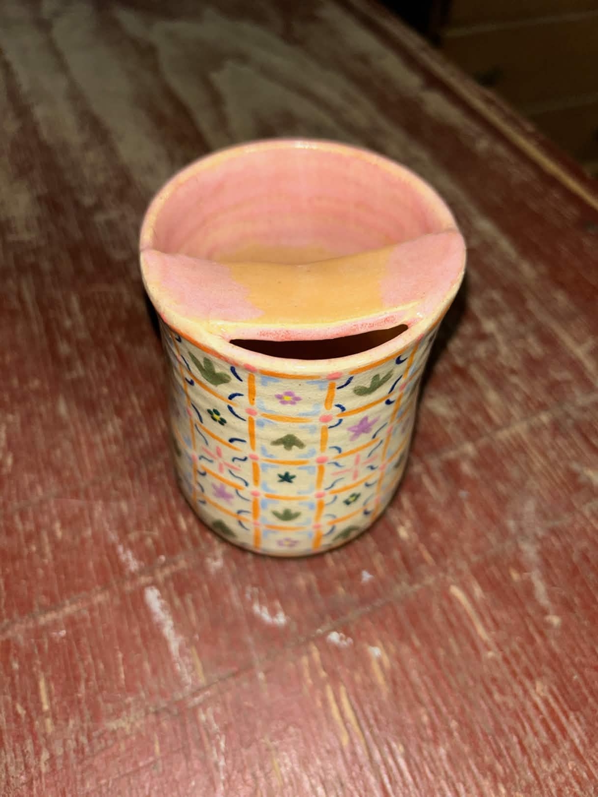 Small tumbler with colorful design
